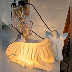 2015 Pottery Barn Kids Glowing Zebra Electric Night Light (bulb not incl)